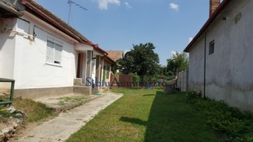 vand-teren-550-mp-zona-piata-cluj